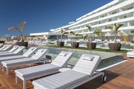 Hotel Royal Hideaway Corales Suites