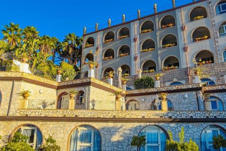 Antares Complex – All inclusive