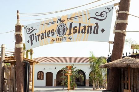 Hotel Magic Pirates Island Resort