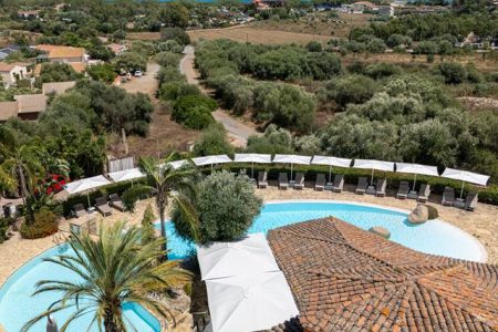 Galanias Hotel & Retreat