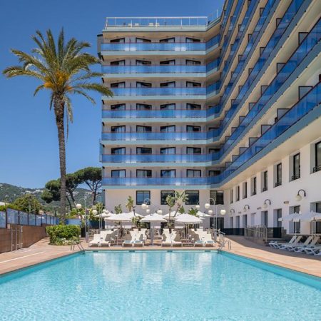 Hotel htop Jadhe